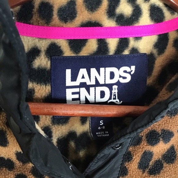 Lands’ End Leopard Print Fleece Pullover Size Small. - Picture 4 of 7